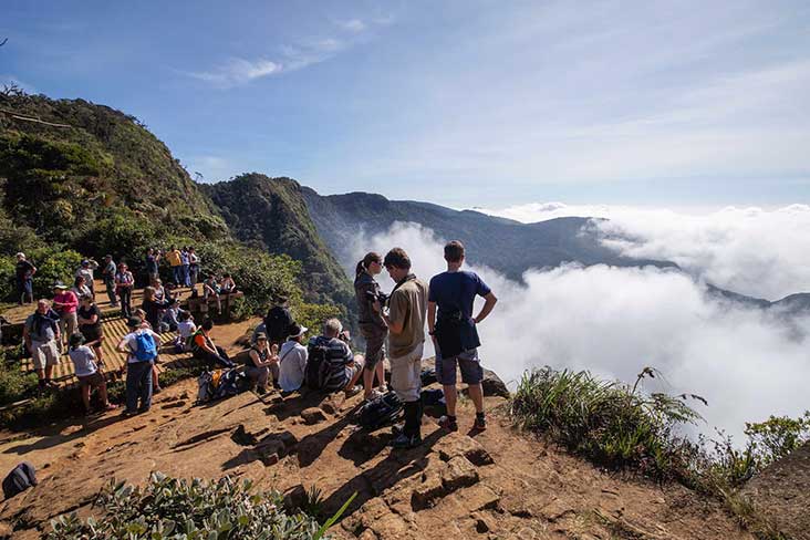 Horton plains trekking